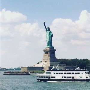 Meet your Posher, Rena